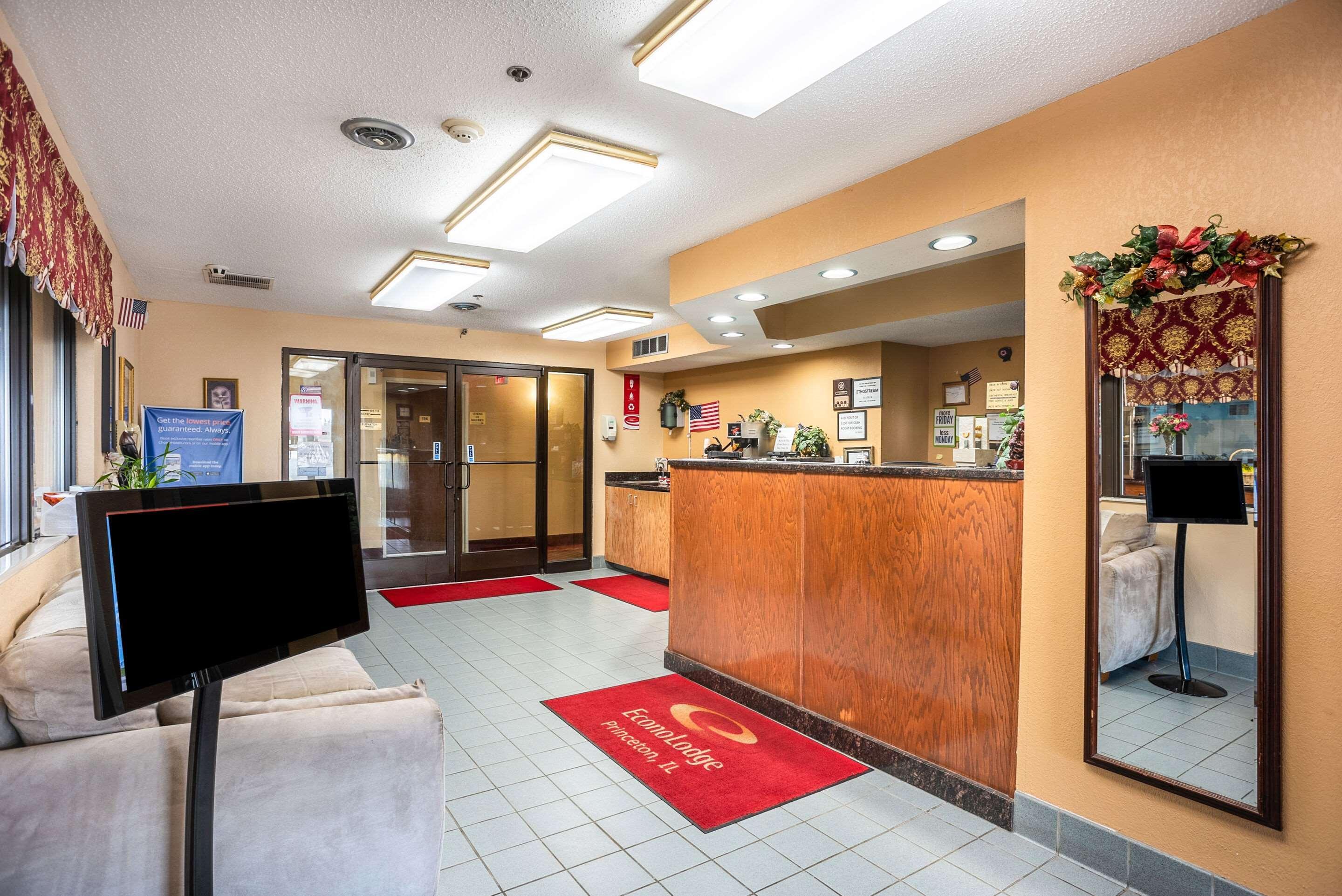 Econo Lodge Princeton Exterior foto